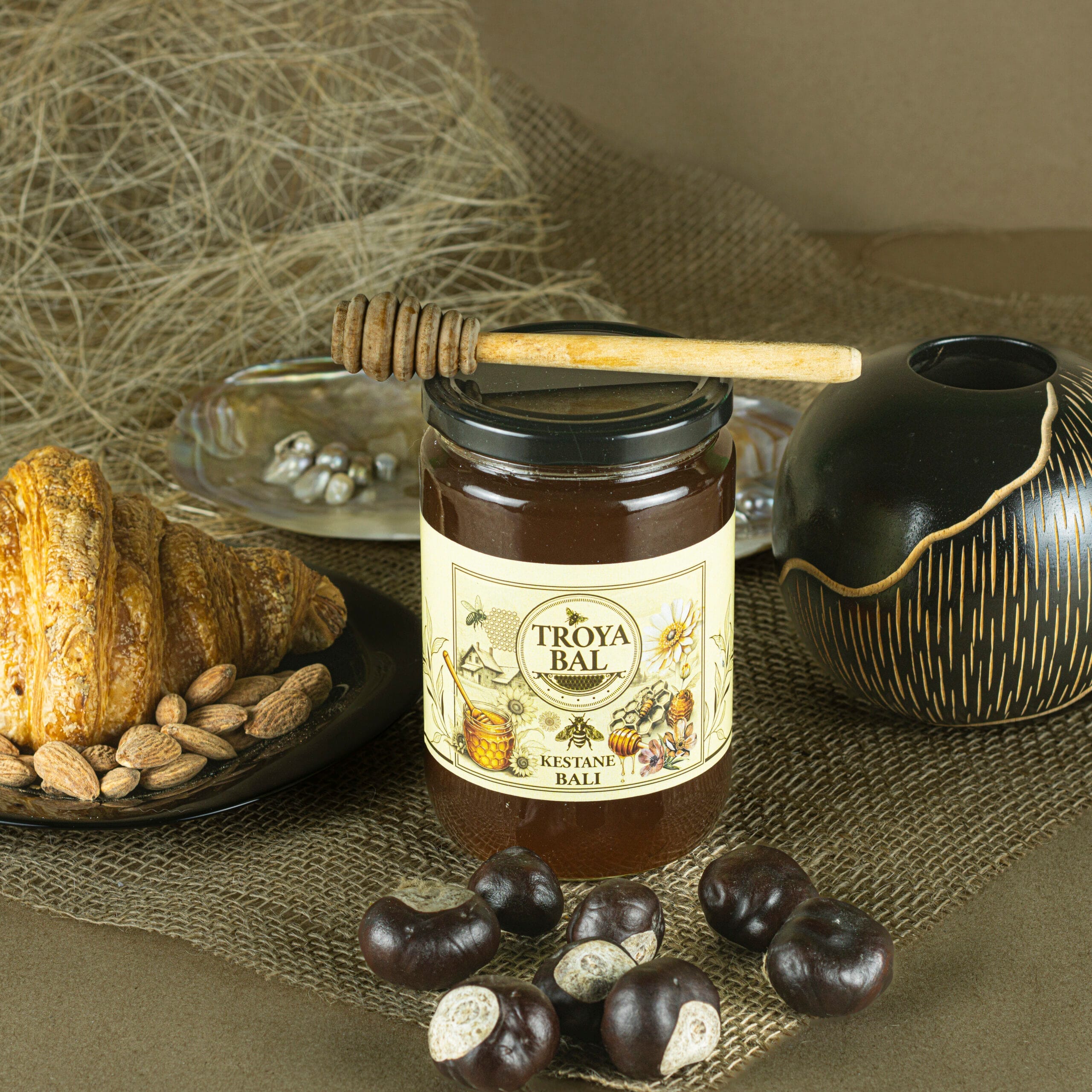 Troya Kestane Balı 850 gr%20 Özel Yıl Sonu İndirimi